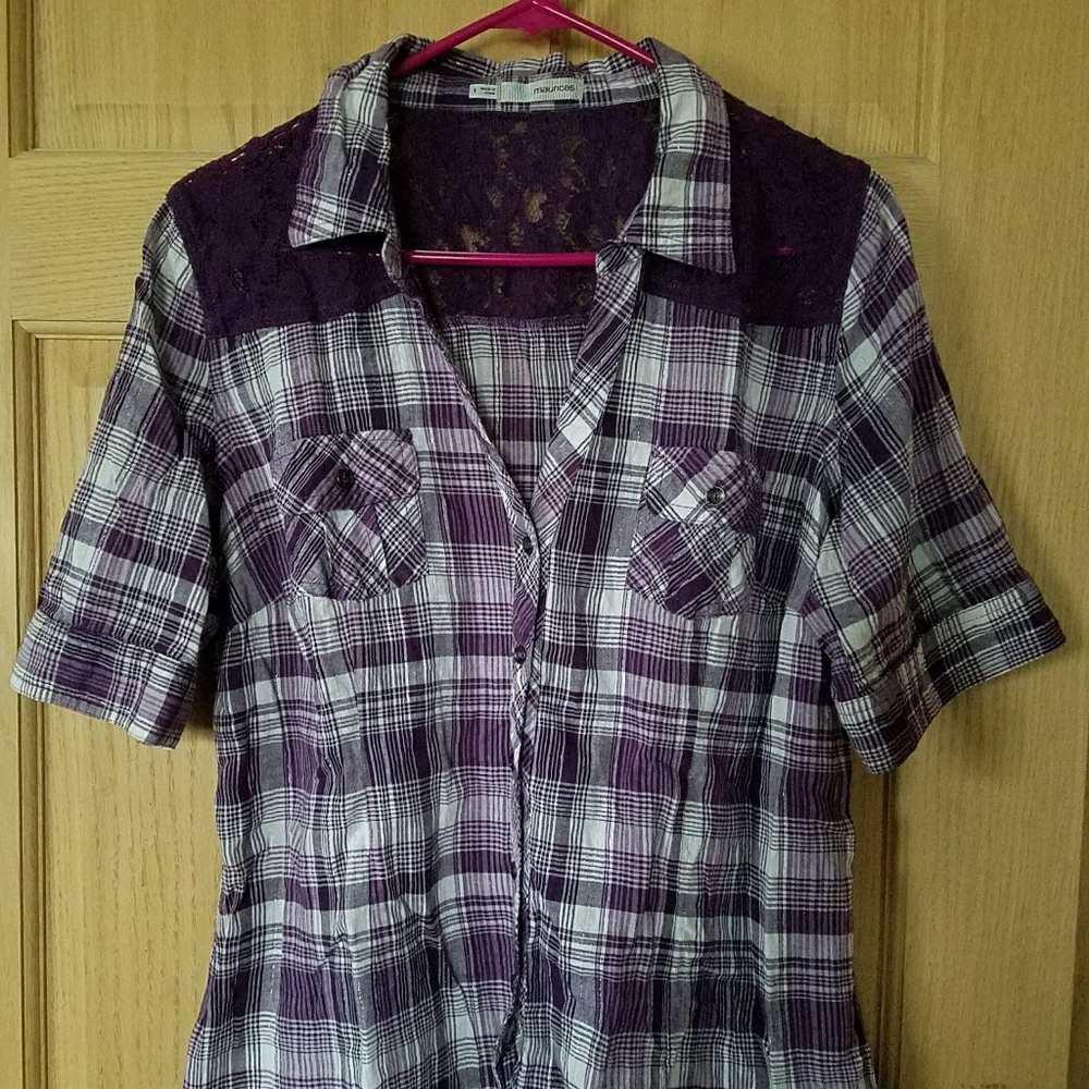 Stretchy plaid top